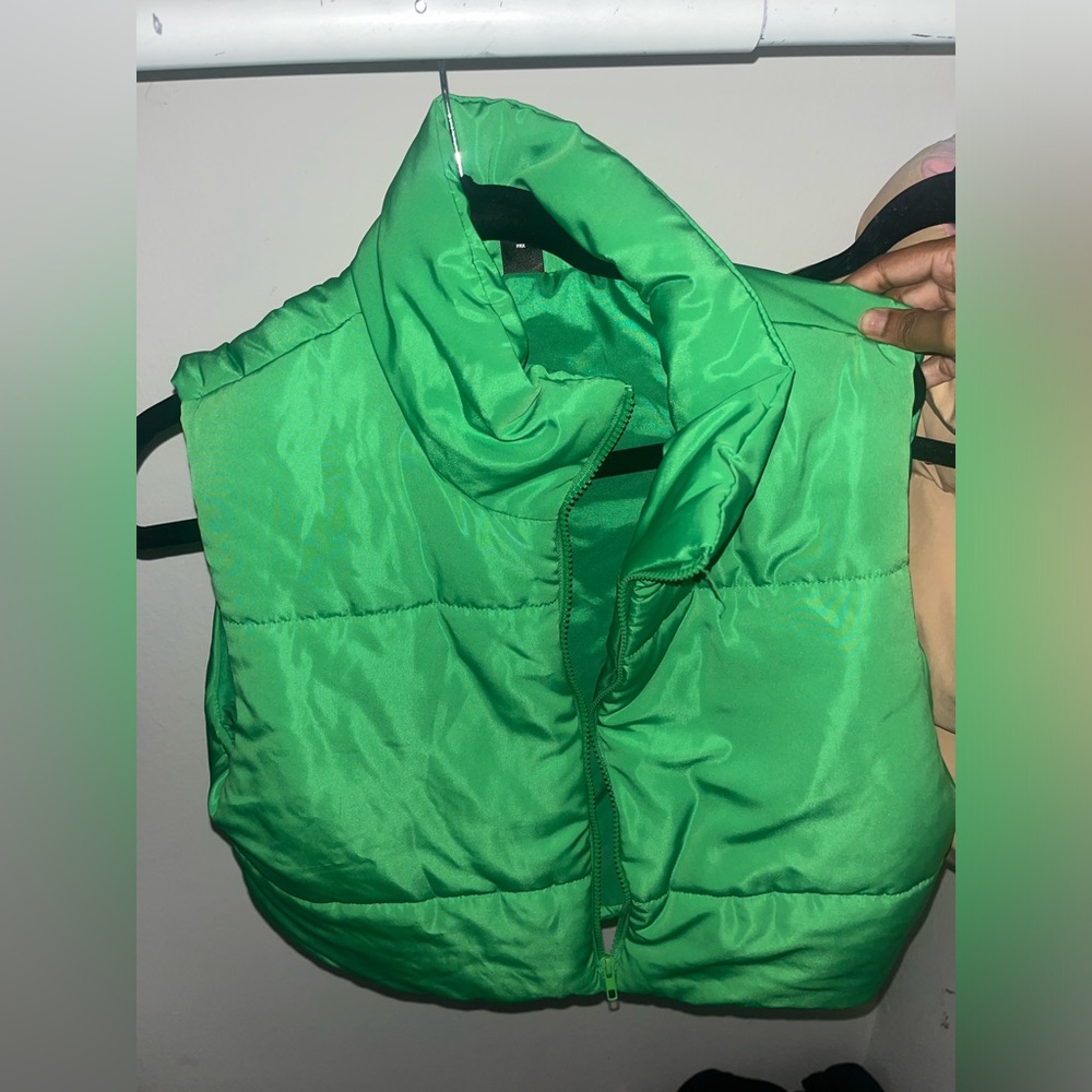 Essence drawstring hem puffer vest coat